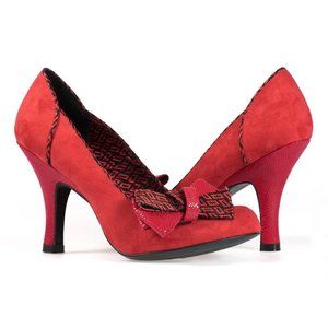 NWT 39 8.5 - 3.5 in Claudia Pump Red - Ruby Shoo